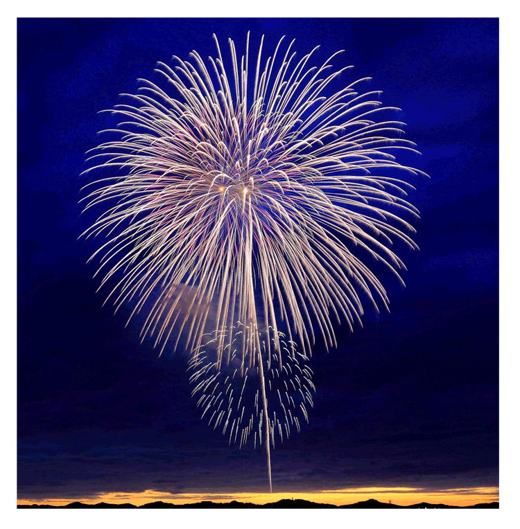 Организация фейерверков на Новый год  Тюмень | tyumen.salutsklad.ru